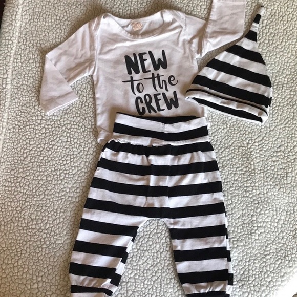 Other - 4/12$💙💚NEW TO THE CREW 3pc Outfit